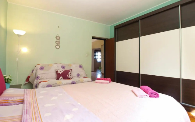 Apartment 1844