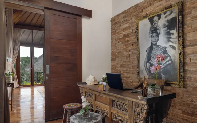 Villa Lembah Damai