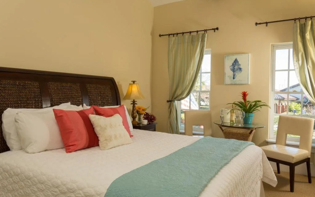 Bella Bay Inn
