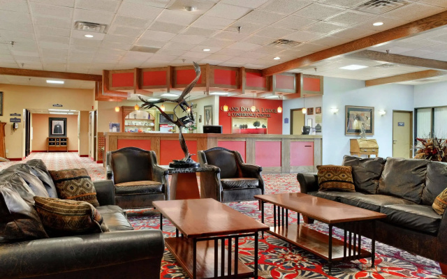 Roosevelt Grand Dakota, SureStay Collection by Best Western