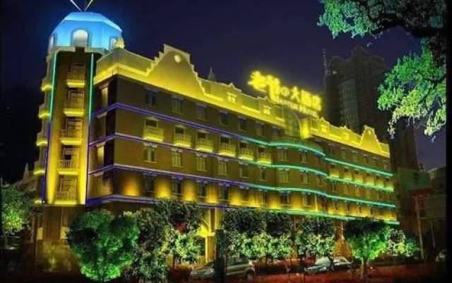 hotelImage