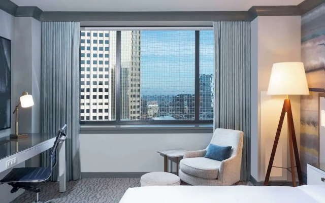 Graves 601 Wyndham Grand