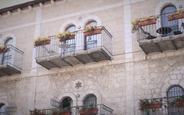 The Market Courtyard - Jerusalem Suites 0