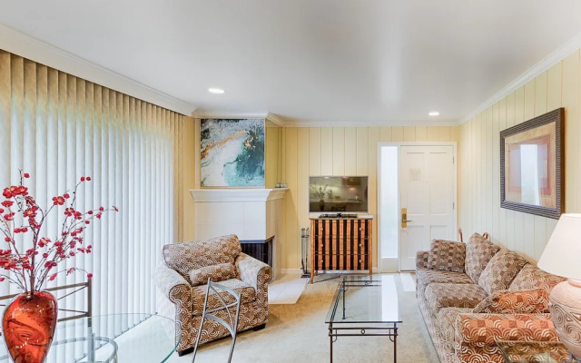 1-Bedroom Condo Near Trails