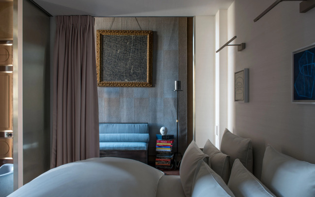 Cour des Vosges - Evok Collection