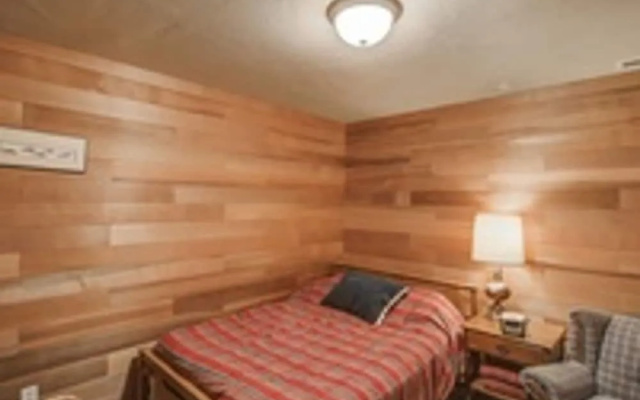 Cascade Log Cabin by Casago Mccall - Donerightmanagement