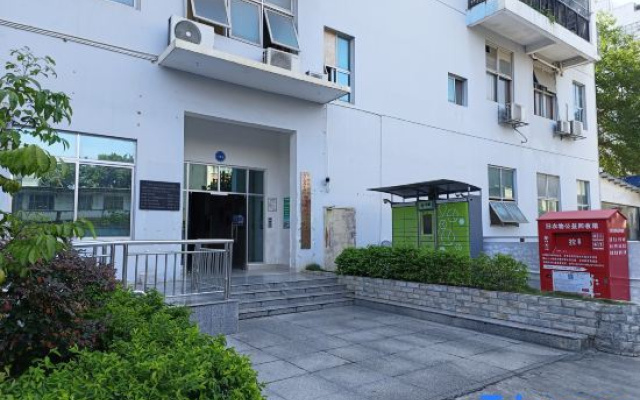 Xiaomaituan Youth Hostel (Chaoyang Square Railway Station Store)