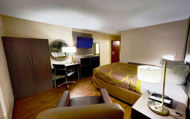 Super 8 Ithaca