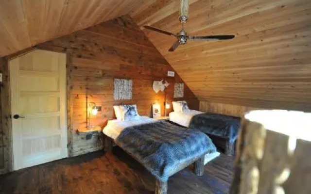 Les Bouleaux - Les Chalets Spa Canada