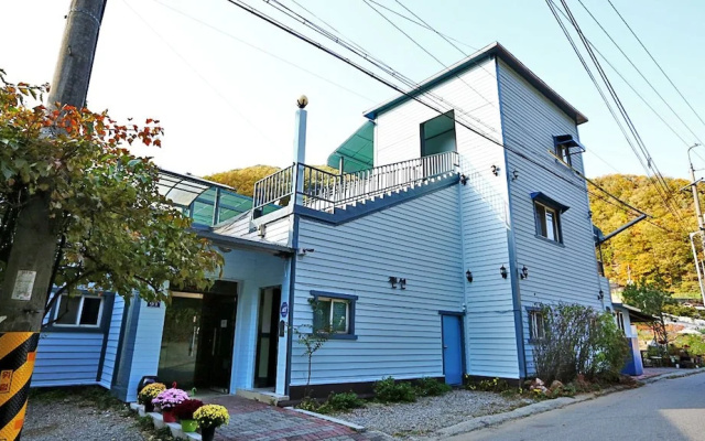 Gapyeong Valley in the Forest Pension