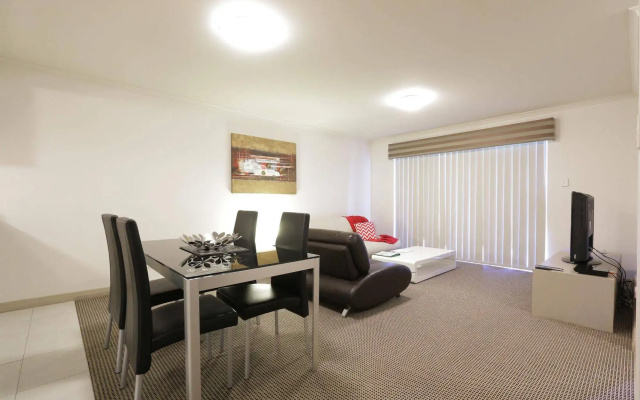 Verandah Apartments