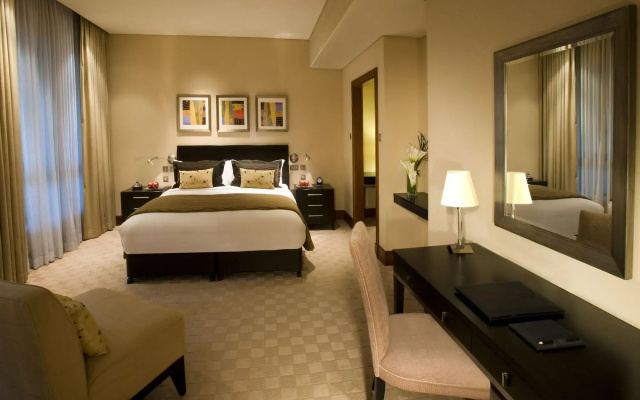 Shangri-La Hotel Apartments Qaryat Al Beri