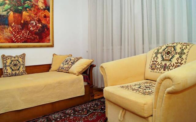 Отель Guest House De Charme Pri Baba Lili Болгария, Кюстендил - отзывы, цены и фото номеров - забронировать отель Guest House De Charme Pri Baba Lili онлайн комната для гостей