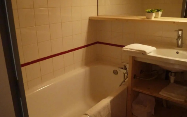 Appartement Méribel, 3 pièces, 6 personnes - FR-1-355-66