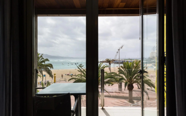 Balcony above the Sea -2I By CanariasGetaway