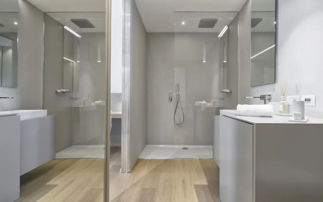 Luxury Suites Collection-Viale Milano 33