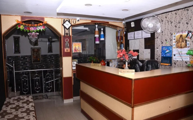 Hotel Dharam Villa