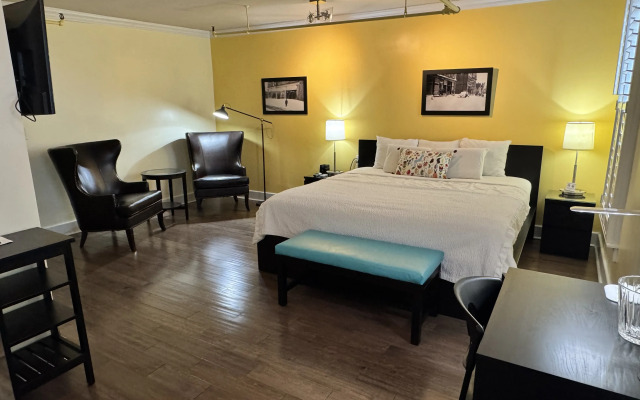 The Sherman Inn