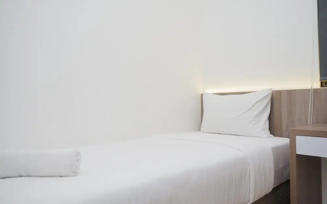 Homey And Cozy Living 2Br At Sky House Bsd Apartment