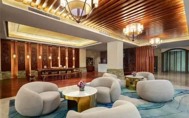Days Hotel by Wyndham Lijiang Gucheng