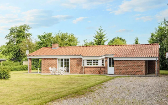 8 Person Holiday Home in Orsted-by Traum