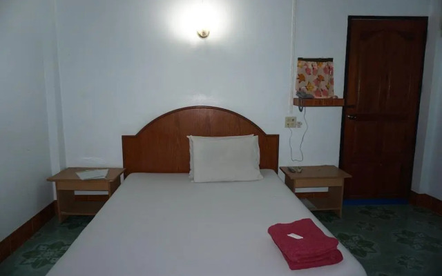 Chai Talae Resort