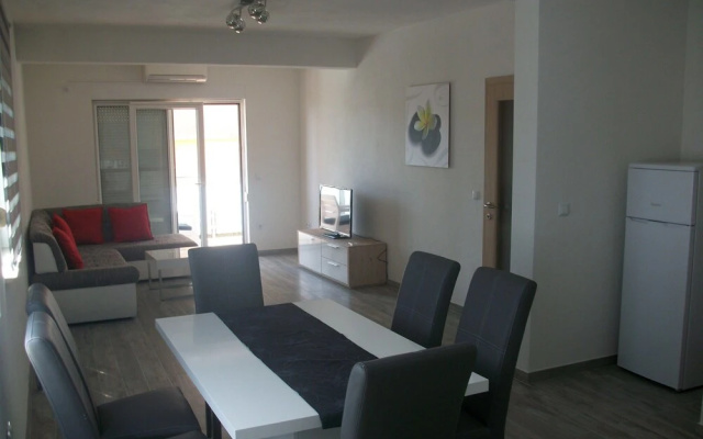 Villa-Meli