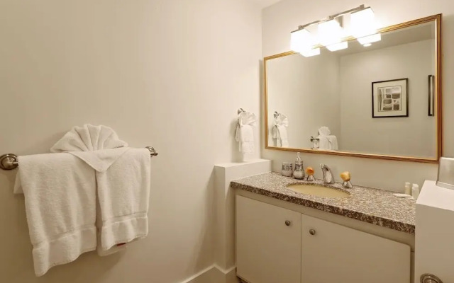 Lele Penthouse #336788 - 6 Br Villa