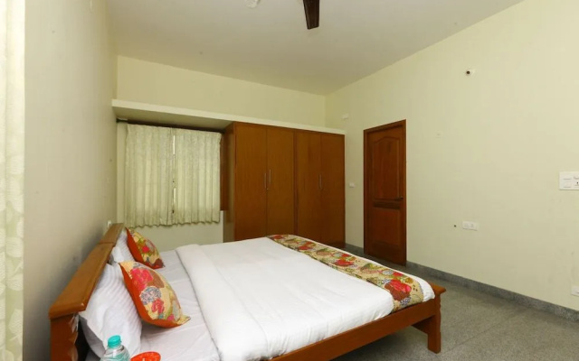 OYO 9785 Home Spacious 3BHK Rock Beach