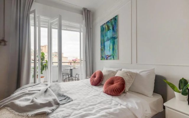 LITTLE PARIS by CityLife Suites