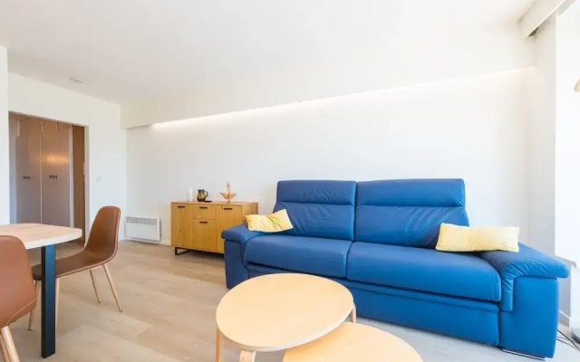 Attractive Apartment on the 7th Floor