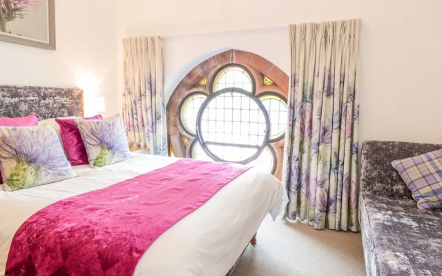 Penthouse St. Mary's Church