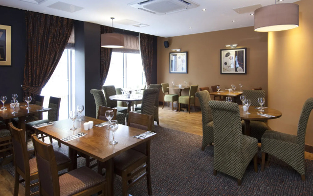 Premier Inn London Ealing