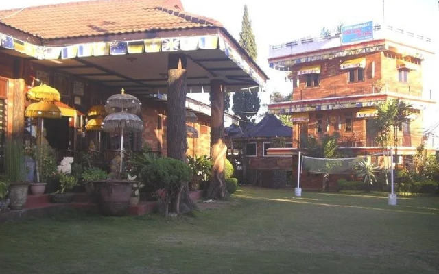 Nasta Inn Trawas