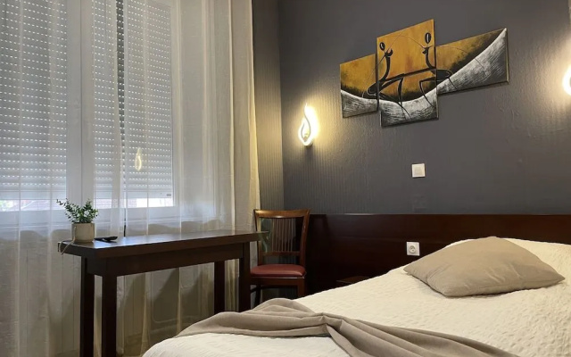 L'Embleme Boutique Hotel