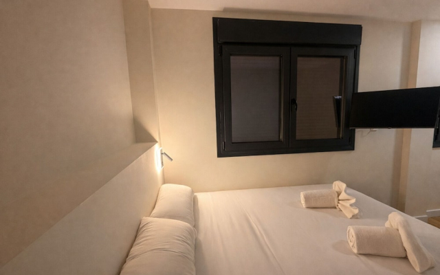Hostal Bernabeu 2