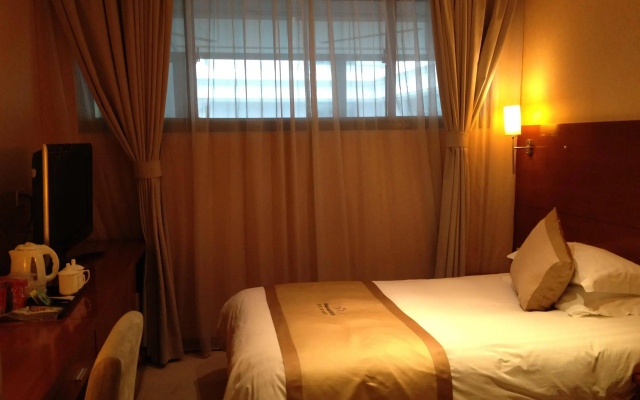 Radiance Hotel