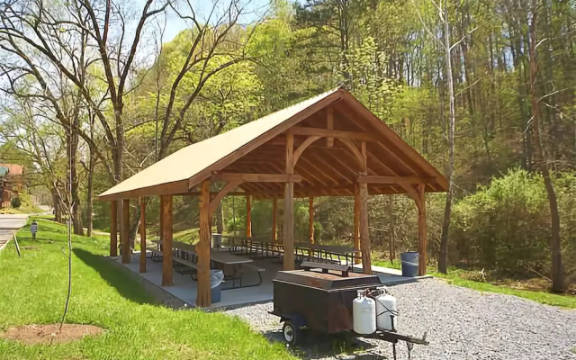 The Sugar Shack - One Bedroom Cabin