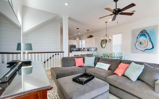 The Sassy Seagull by Bliss Beach Rentals