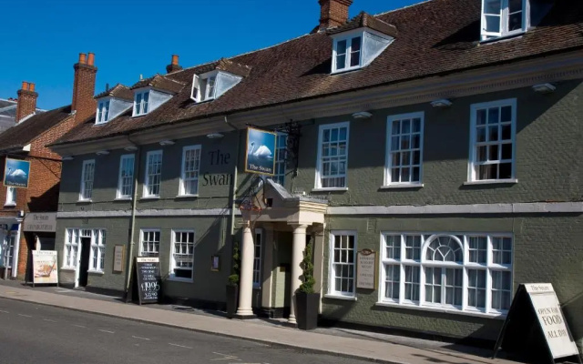 Swan Hotel by Greene King Inns
