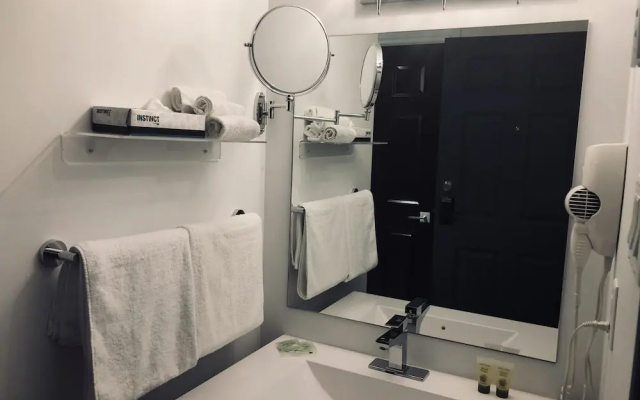 Concordia Studio Renting, Basement
