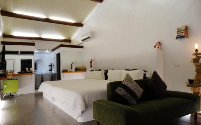 Small House Villa