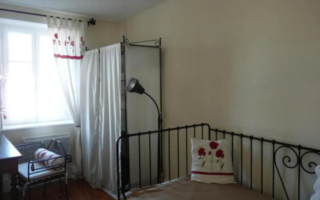 Gîte Ferrières-sur-Sichon, 4 pièces, 6 personnes - FR-1-489-191