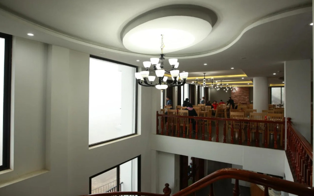 Roxana Sapa Hotel