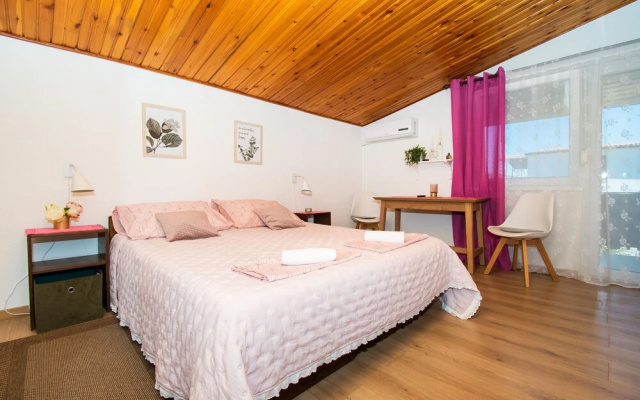 Apartments Snjezana