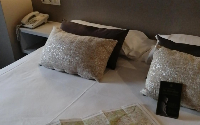 Duerming Villa de Sarria Hotel