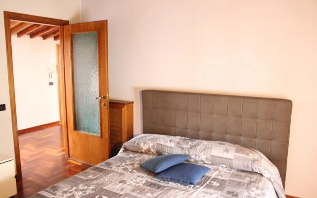 Art Apartment Leopolda