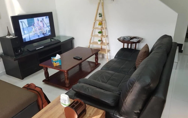 Corner House Near KLIA and Sepang Circuit