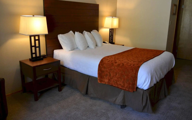 Nisqually Lodge