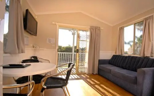 Barrack Point Holidays